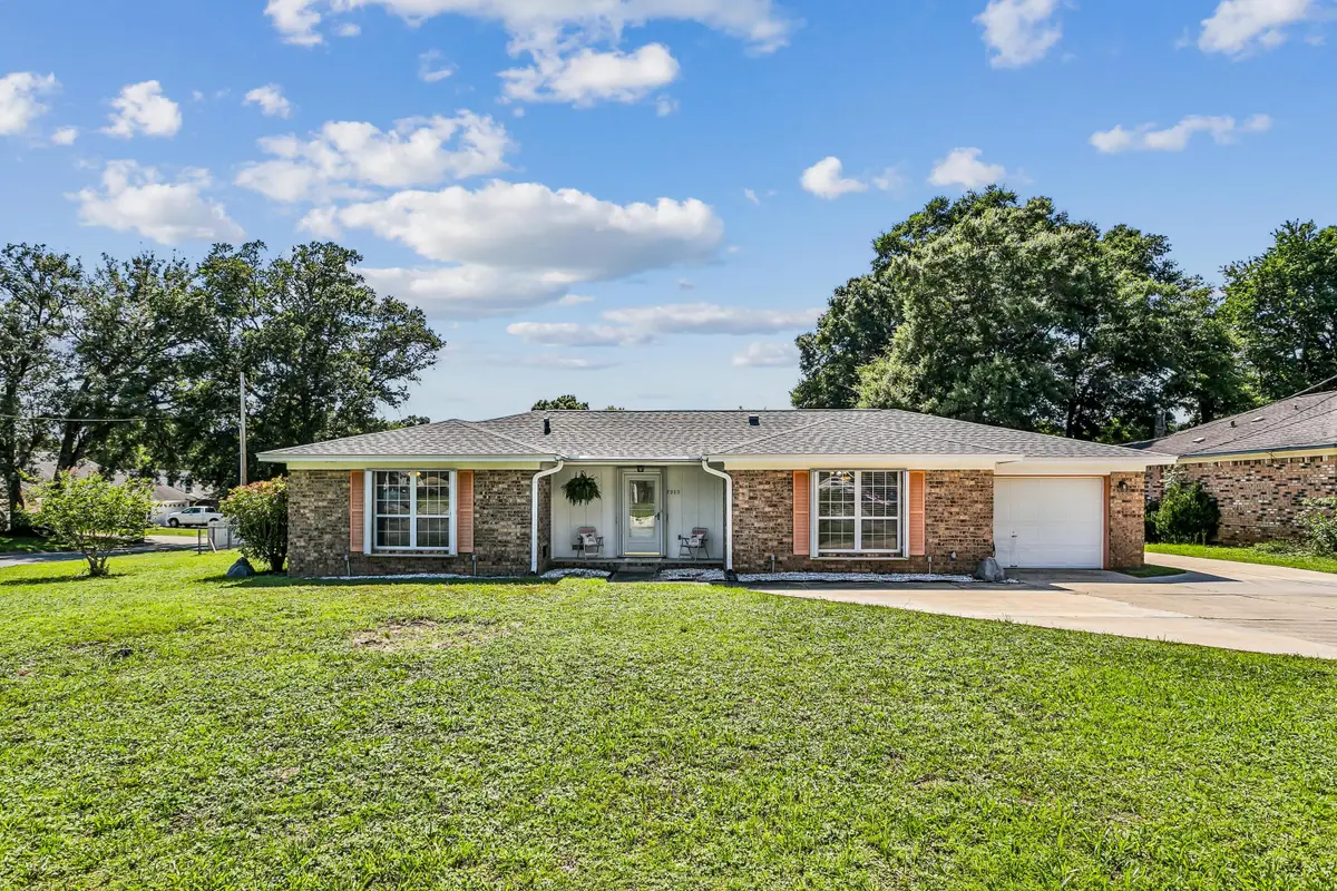 7905 Charter Oaks Drive, Pensacola, FL 32514 - #1