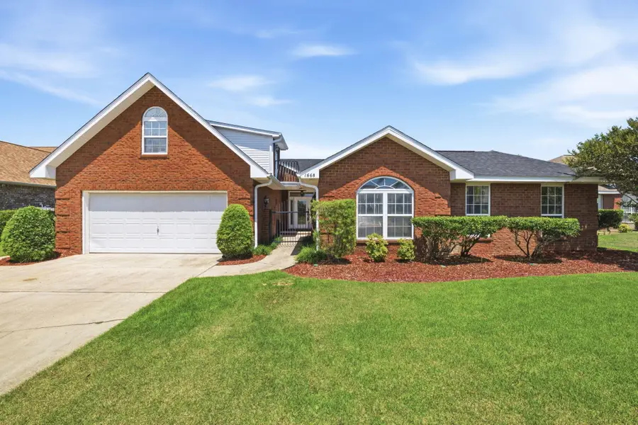 1668 Woodlawn Way, Gulf Breeze, FL 32563 - #2