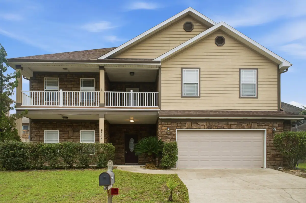 4563 Hermosa Road, Crestview, FL 32539 - #1