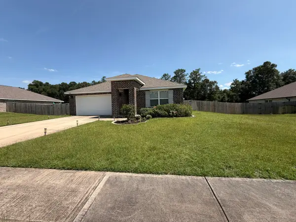 3084 Brandon Dunes Lane, Laurel Hill, FL 32567