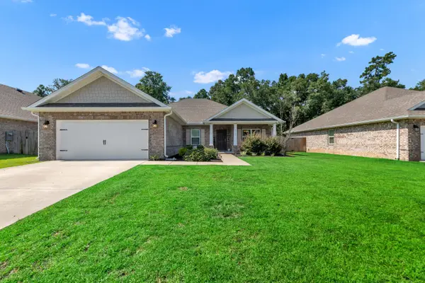 6203 Carson Drive, Milton, FL 32570