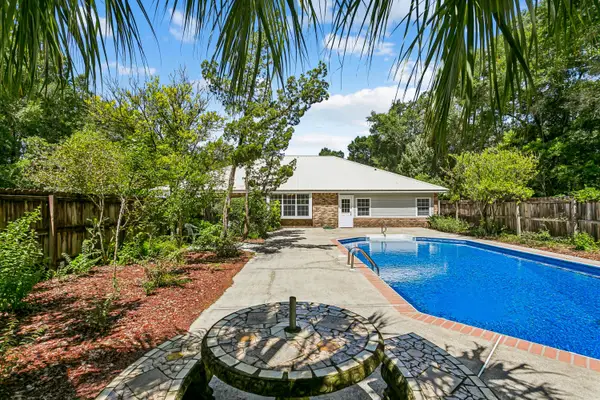 4166 Ermine Lane, Milton, FL 32583