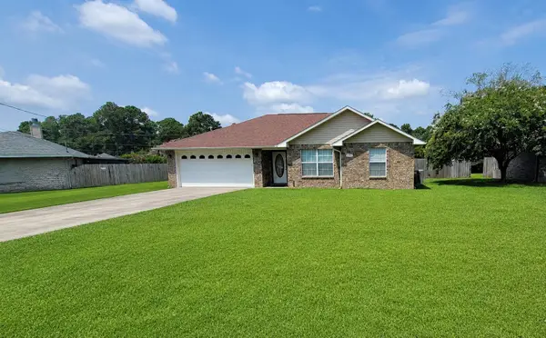 5569 Tilubo Lane, Pace, FL 32571