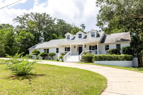 1280 Stow, Pensacola, FL 32503