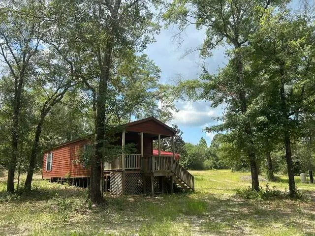 8090 Blackwater Ridge Rd, Milton, FL 32570 - #1