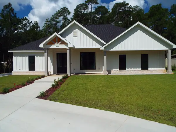 1957 Sunrise, Navarre, FL 32566