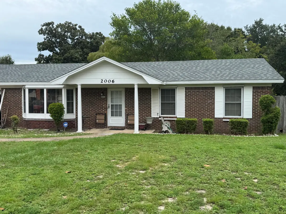 2006 Frontera, Navarre, FL 32566 - #1