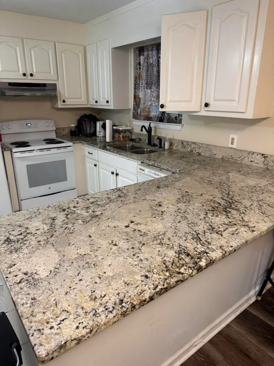 2006 Frontera, Navarre, FL 32566 - #2
