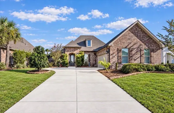 1519 Sabal Palm, Gulf Breeze, FL 32563