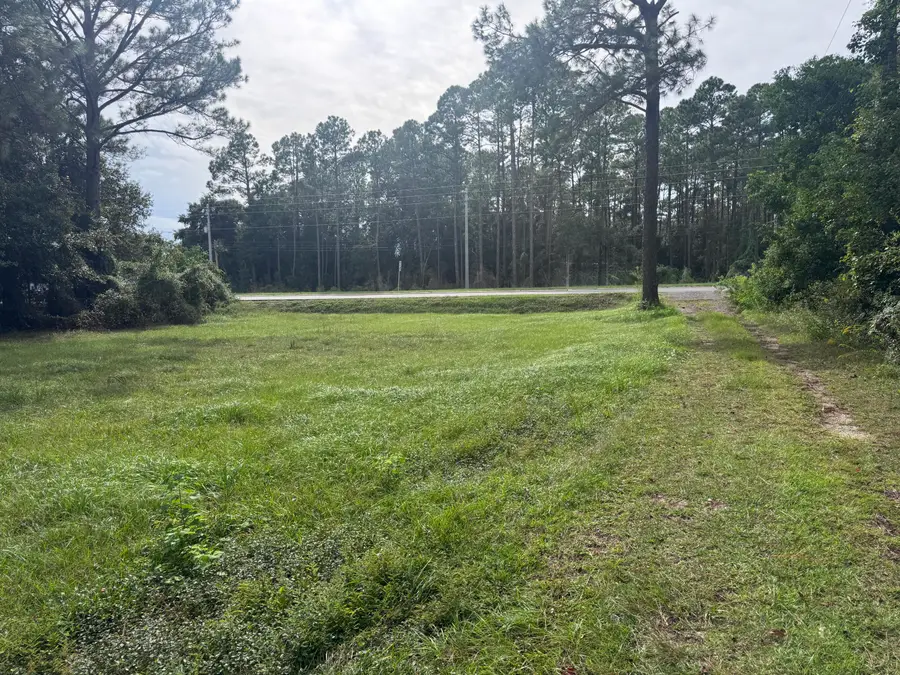 4250 Highway 87 S, Navarre, FL 32566 - #2