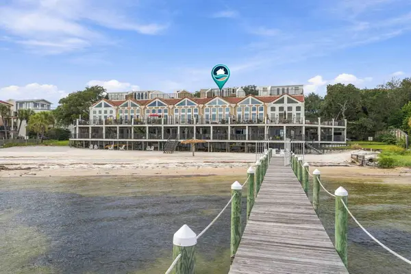 1191 Gulf Breeze, Gulf Breeze, FL 32561