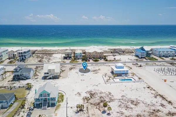 7770 Gulf Boulevard, Navarre, FL 32566