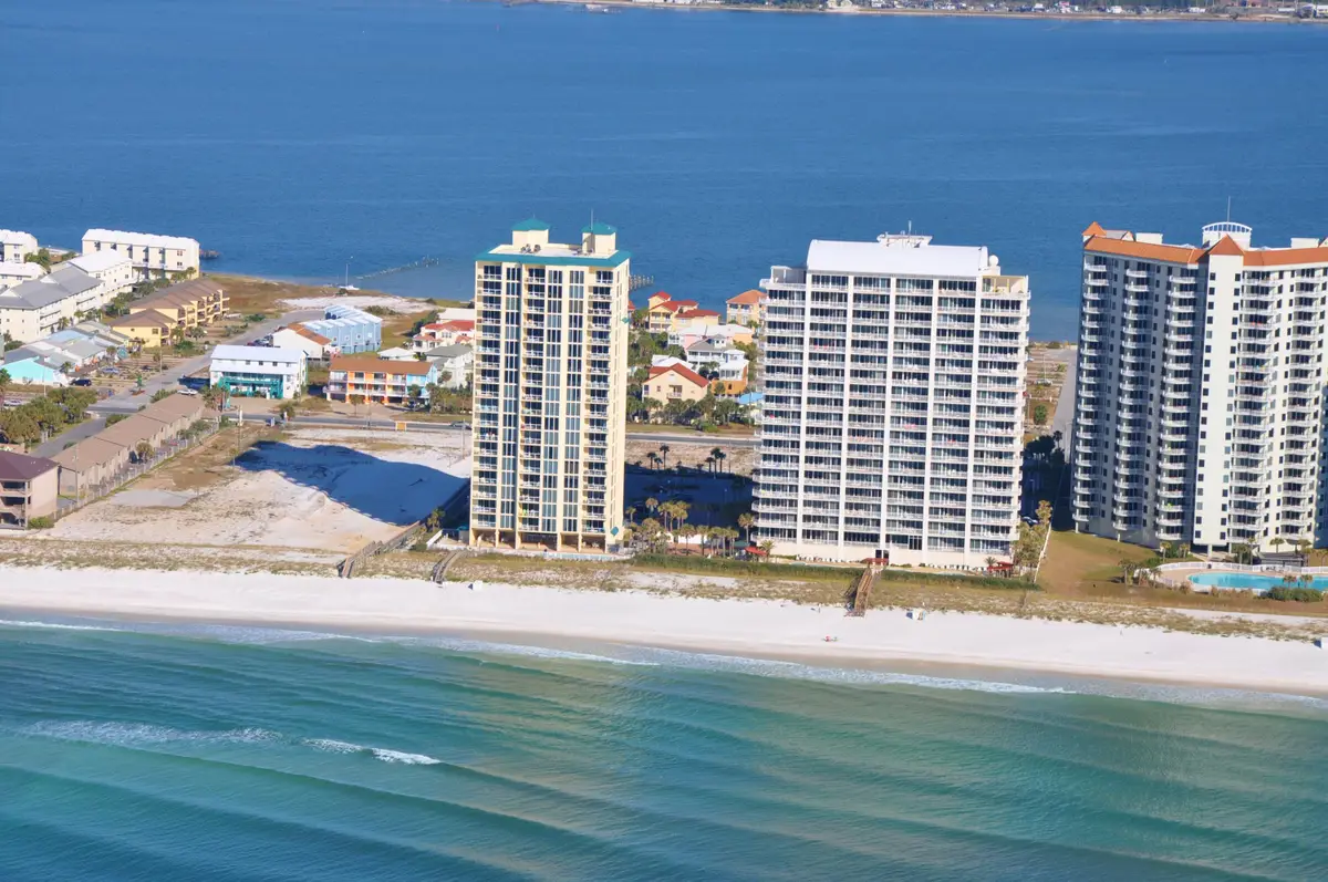 8477 Gulf Boulevard #APT 202, Navarre, FL 32566 - Image #1