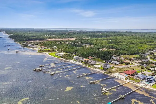 1551 Winding Shore Drive, Gulf Breeze, FL 32563