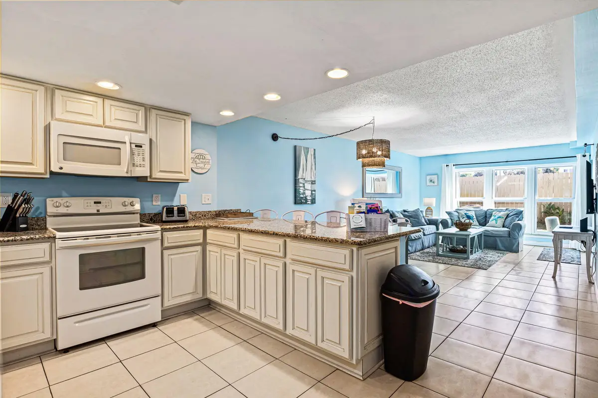 770 Sundial Court #UNIT 102, Fort Walton Beach, FL 32548 - Image #1