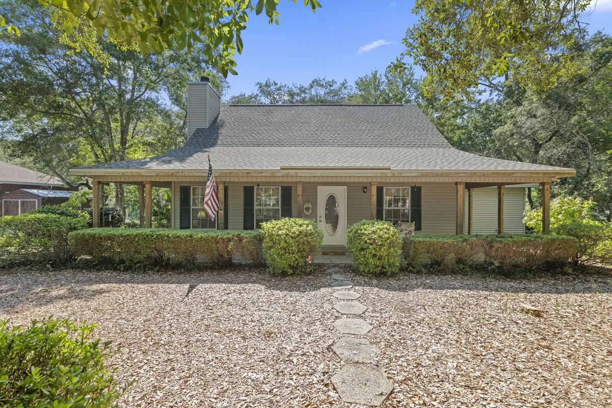 2857 Avenida De Soto, Navarre, FL 32566 - #1