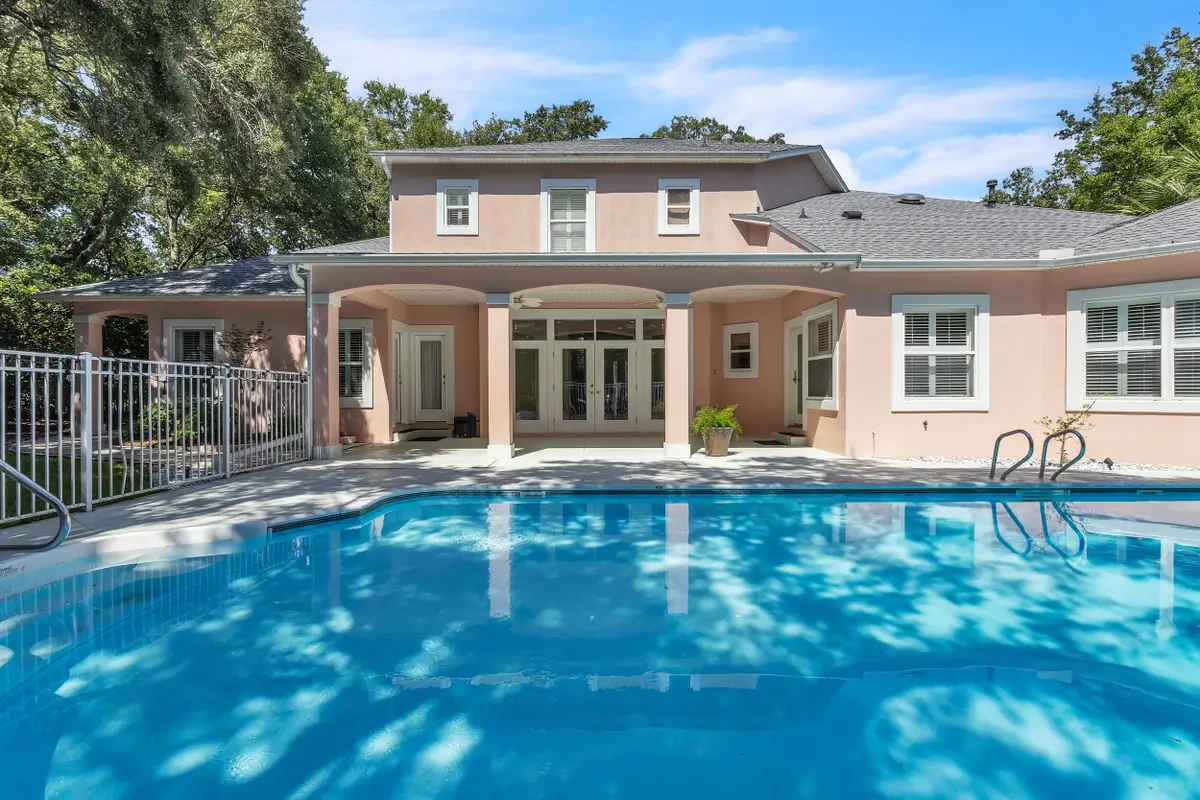 92 Chanteclaire Circle, Gulf Breeze, FL 32561 - Image #1