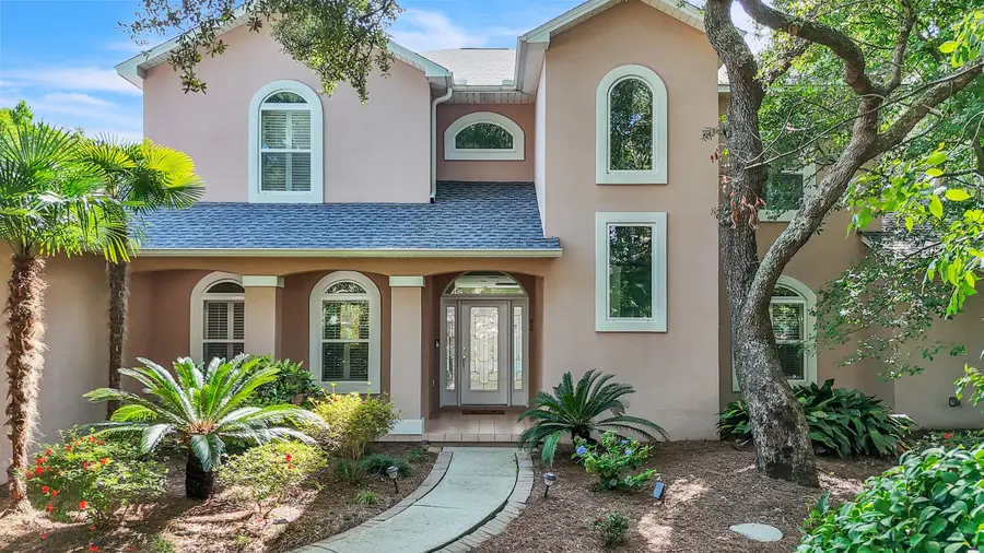 92 Chanteclaire Circle, Gulf Breeze, FL 32561 - Image #2