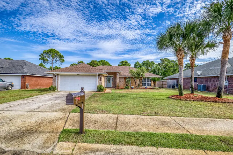 8092 Hartington Drive, Navarre, FL 32566 - Image #2