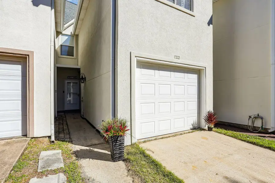 7222 Majestic Boulevard, Navarre, FL 32566 - Image #3