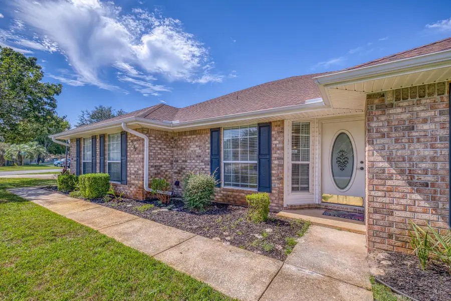 5152 Mandavilla Boulevard, Gulf Breeze, FL 32563 - Image #3