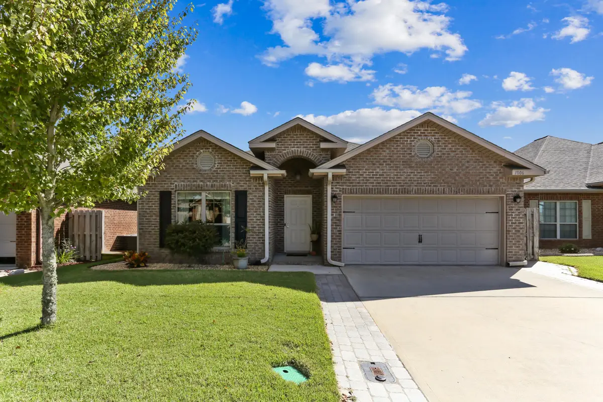 1806 Coast Court, Gulf Breeze, FL 32563 - Image #1