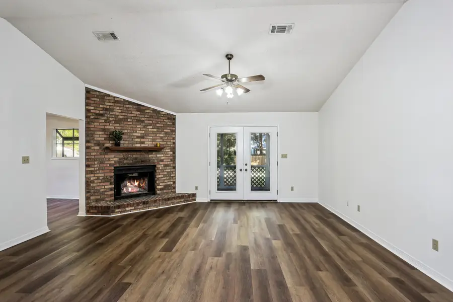 1328 Tiger Lane, Gulf Breeze, FL 32563 - Image #3