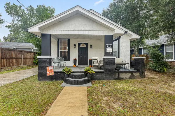 216 N B Street, Pensacola, FL 32502