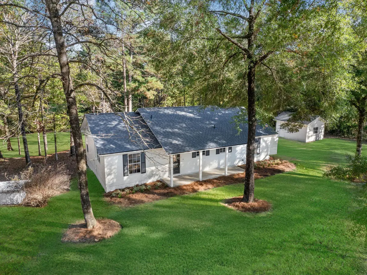 195 Miller Road, Defuniak Springs, FL 32435 - Image #1