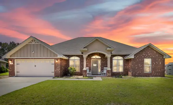 6096 Winchester Circle, Milton, FL 32570