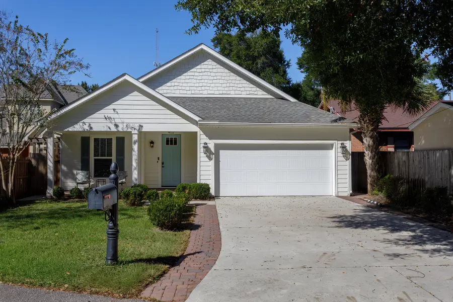 402 Bayshore Drive, Pensacola, FL 32507 - Image #2