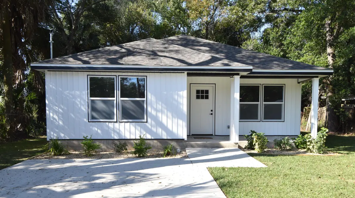 2911 N Miller Street, Pensacola, FL 32503 - Image #1