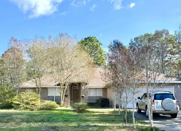 6711 Desoto Street, Navarre, FL 32566