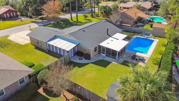 2832 Venetian Garden, Gulf Breeze, FL 32563