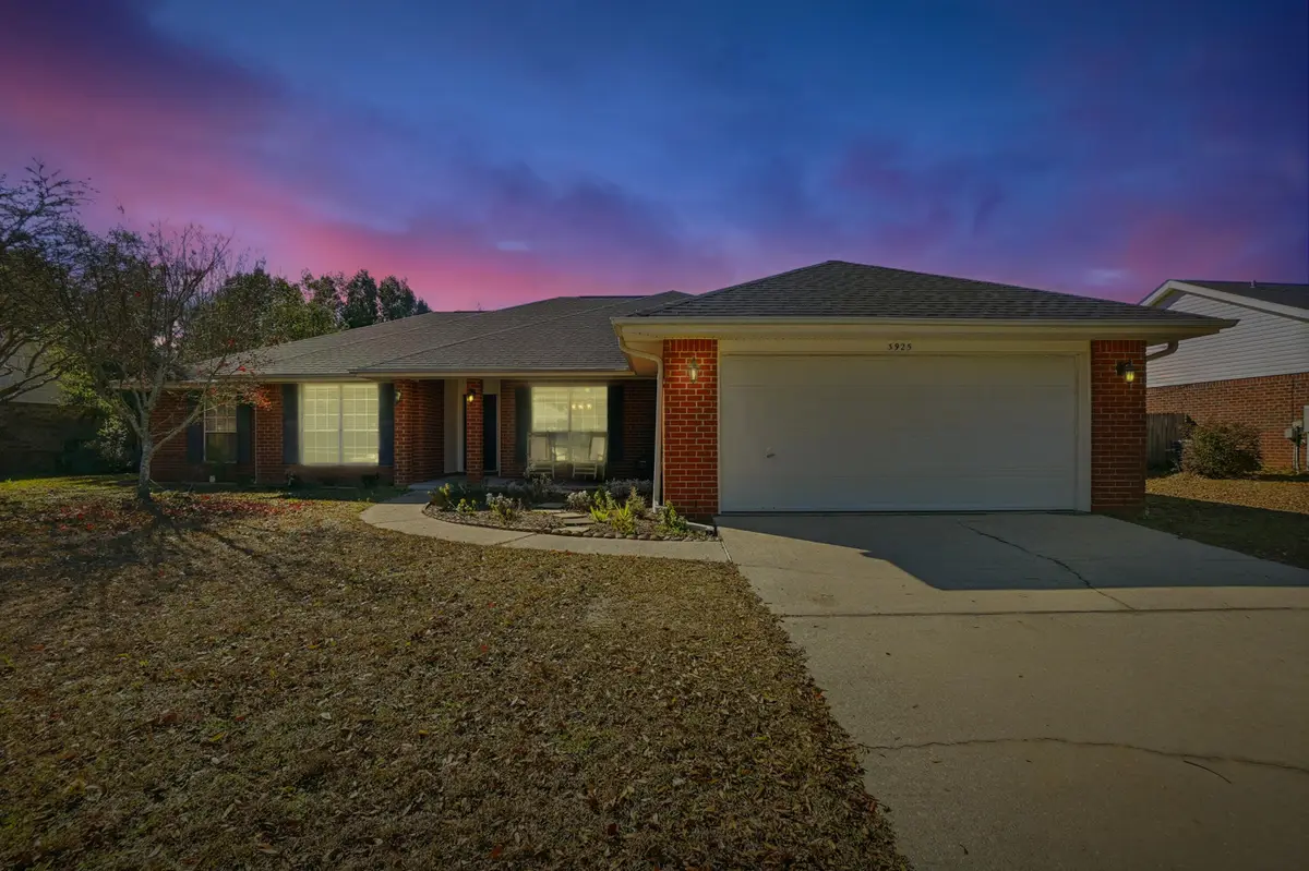 3925 Holleyberry Lane, Milton, FL 32583 - Image #1