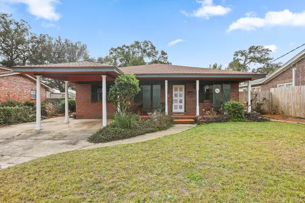 909 W Lloyd Street, Pensacola, FL 32501