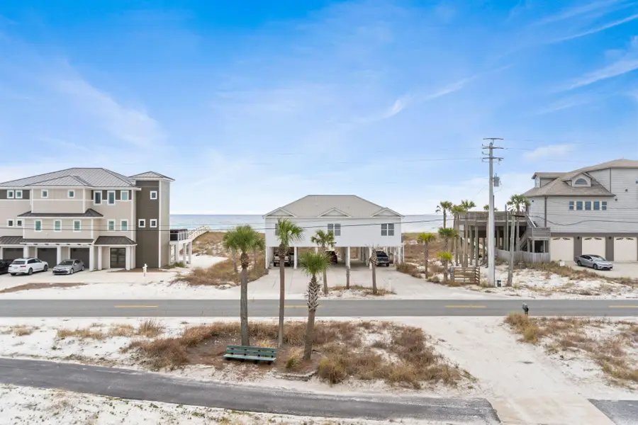 8054 Gulf Boulevard, Navarre, FL 32566 - Image #2