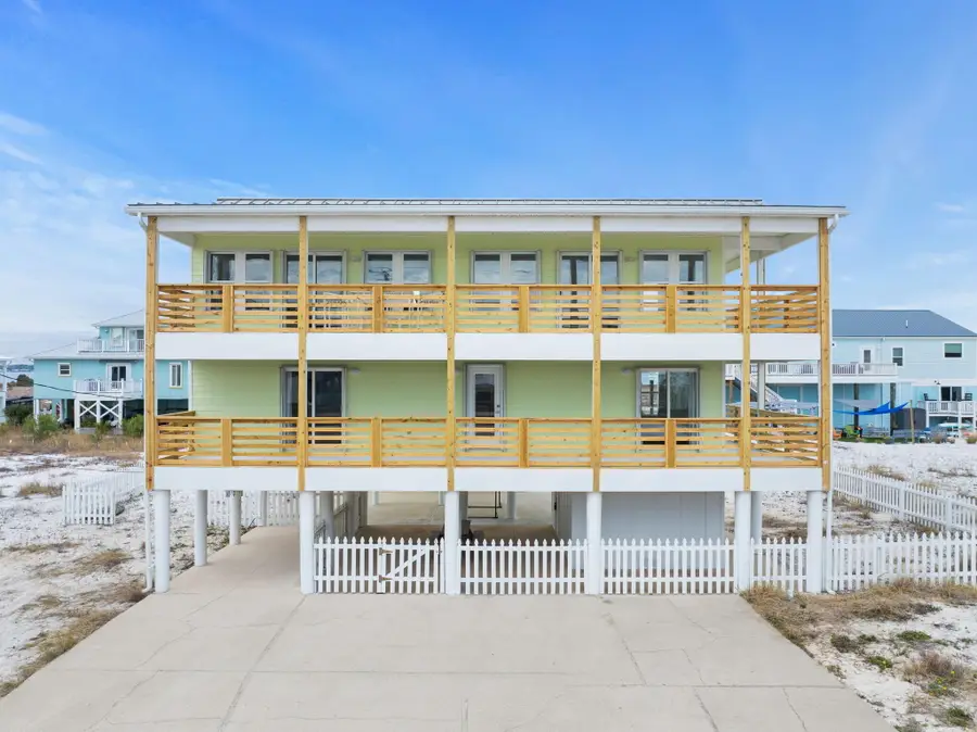 8054 Gulf Boulevard, Navarre, FL 32566 - Image #3