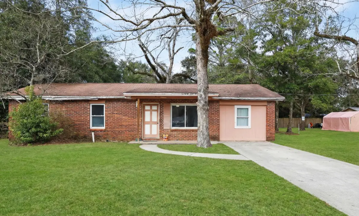 5306 Catalina Street, Milton, FL 32571 - Image #1