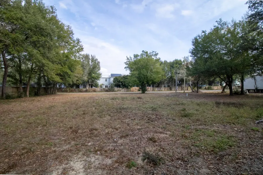 2727 Braswell Street, Navarre, FL 32566 - Image #3