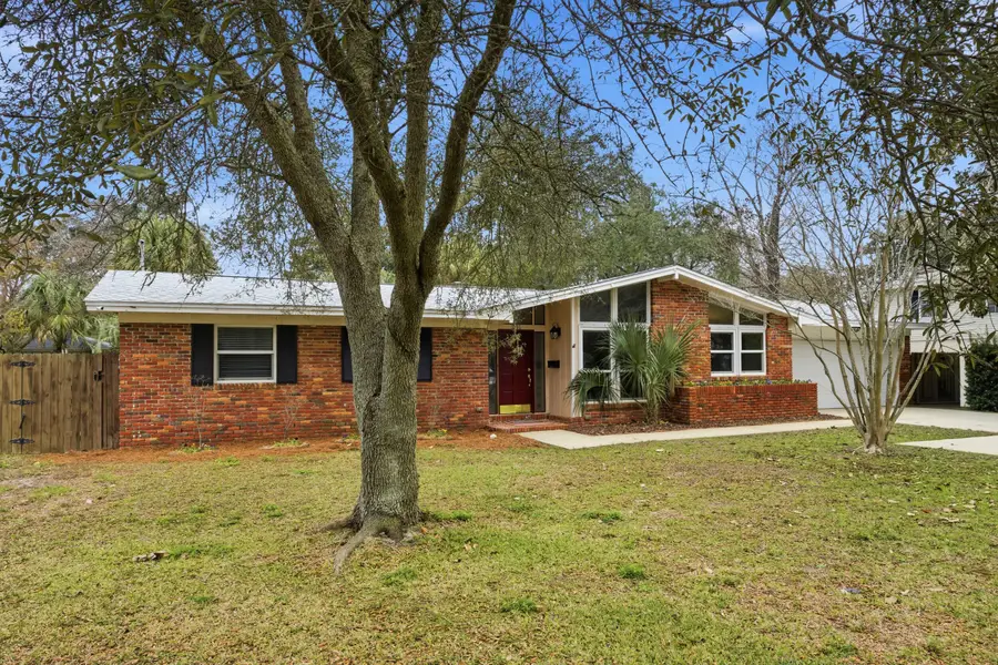 201 S Sunset Boulevard, Gulf Breeze, FL 32561 - Image #2