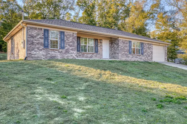 5179 Lake End Dr Drive, Milton, FL 32583