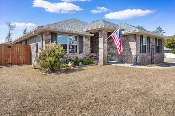 6200 Nanterre Cove, Crestview, FL 32536