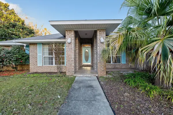 1436 Nantahala Beach Road, Gulf Breeze, FL 32563