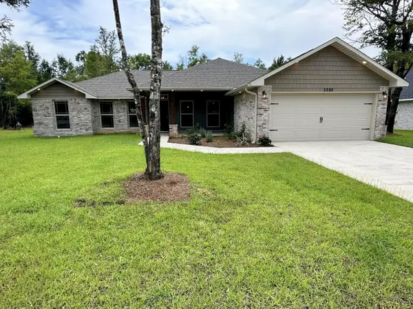 5213 Barnett Road, Pace, FL 32571
