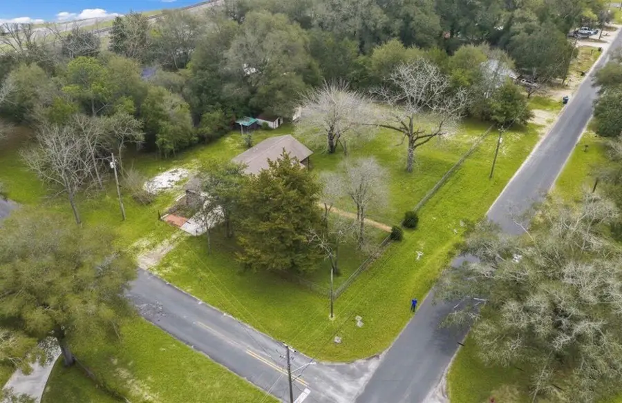 750 W Orange Avenue, Defuniak Springs, FL 32435 - #3