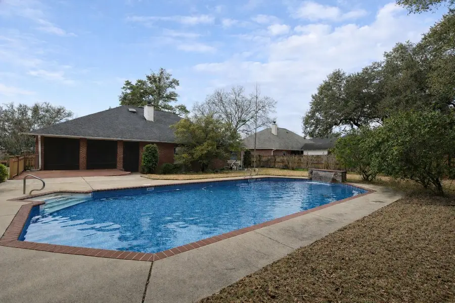 4232 N Cambridge Way, Pace, FL 32571 - #2