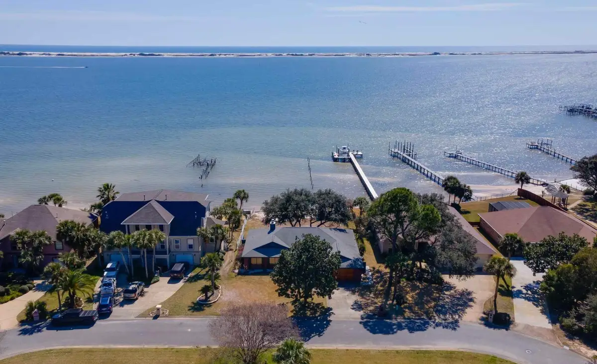 2017 Jessica Way, Navarre, FL 32566 - #1