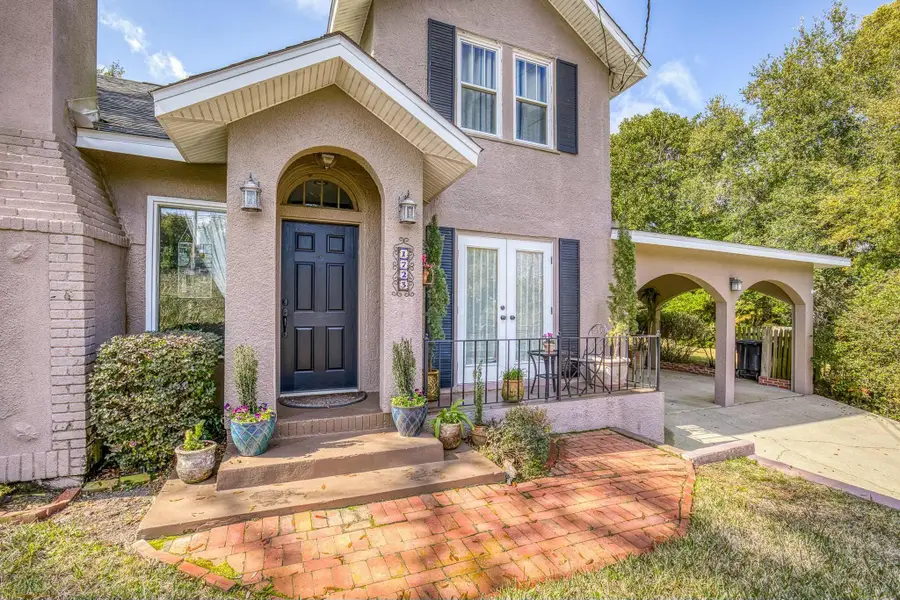 1723 Yates Avenue, Pensacola, FL 32503 - #2