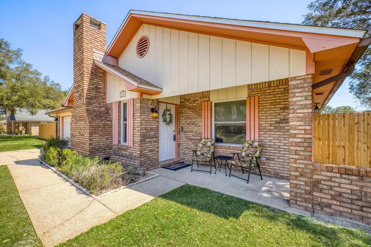 2176 Calle De Cantabria, Navarre, FL 32566 - #1